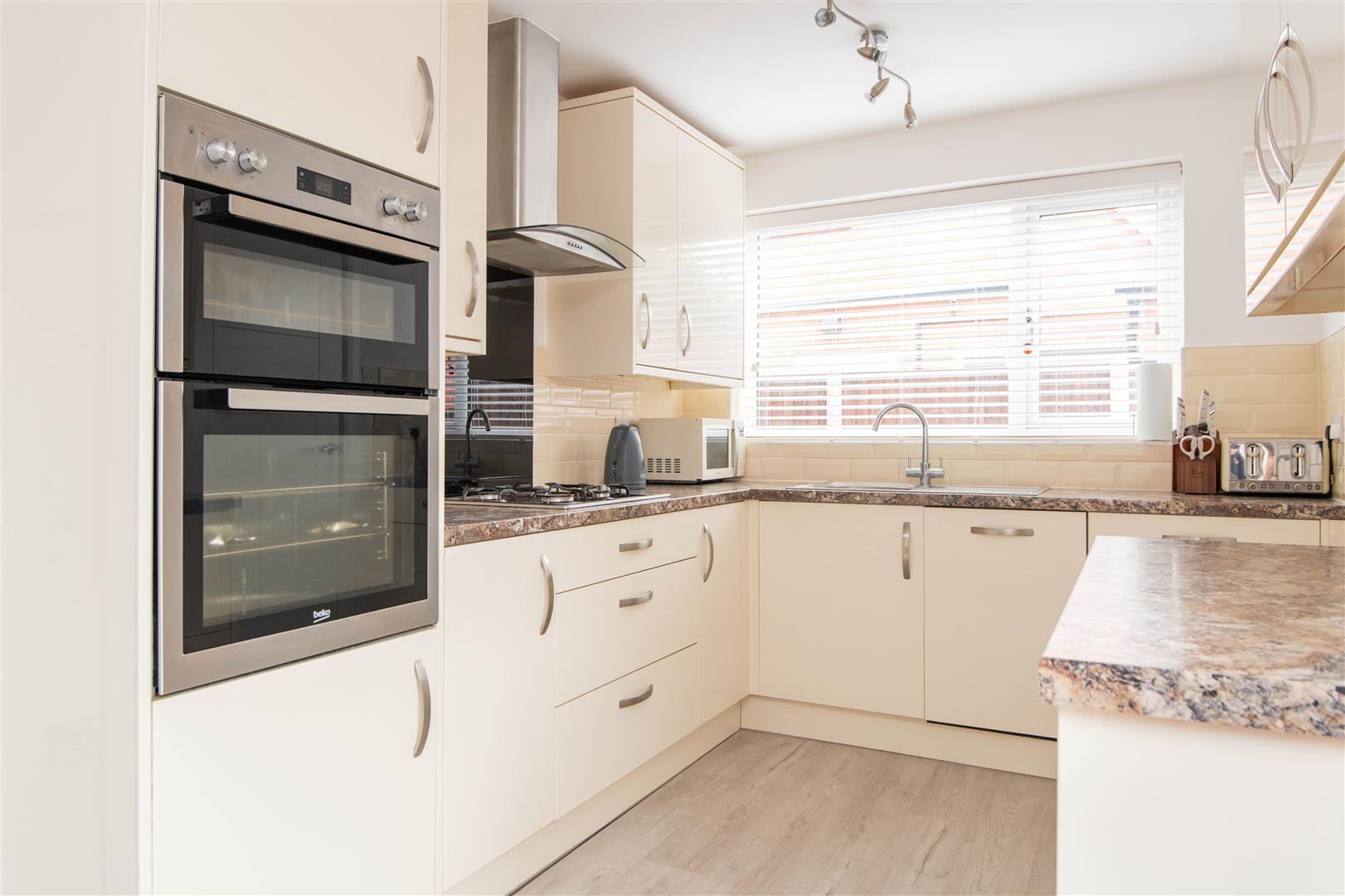 3 bed property in Hawkswood, Chorley